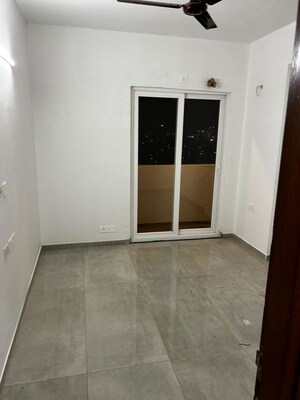 Room in 2 BHK Apartment at ACE Parkway, Sector 150 – for Rent