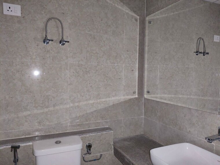 Bathroom, eldeco-live-by-the-greens 3 Bedroom 1404 Sq.Ft. Apartment In Sector 150 Noida 10129372
