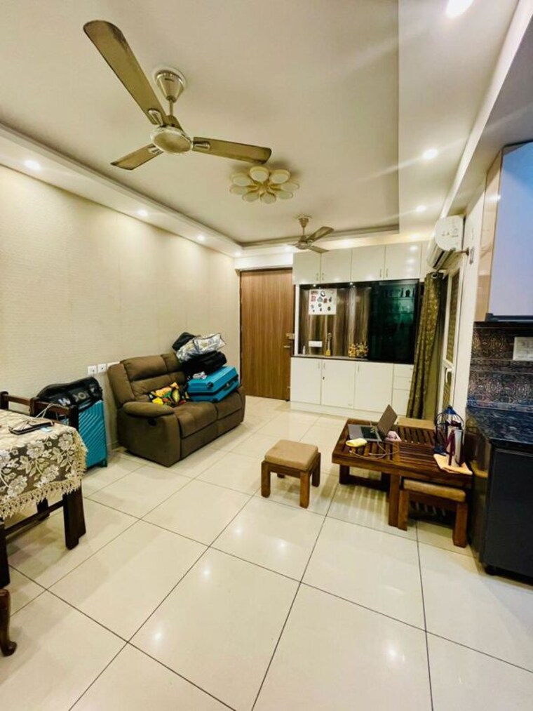 Living Room, gulshan-botnia 2 Bedroom 1025 Sq.Ft. Apartment In Sector 144 Noida 10163956