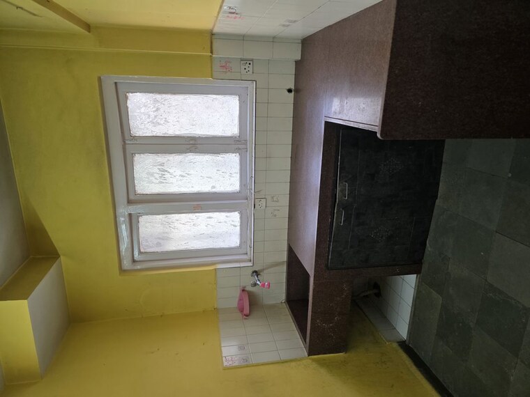 Room, new-india-himalaya 1.5 Bedroom 500 Sq.Ft. Apartment In Andheri East Mumbai 10163967