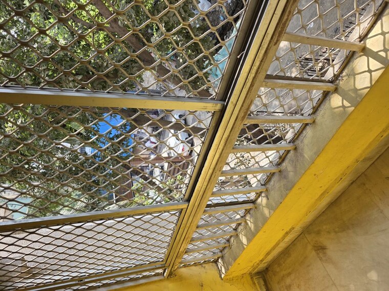 Balcony, new-india-himalaya 1.5 Bedroom 500 Sq.Ft. Apartment In Andheri East Mumbai 10163967