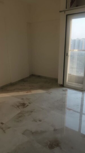 Room in 2 BHK Apartment at Krishna Amarillo, Hinjewadi – for Rent