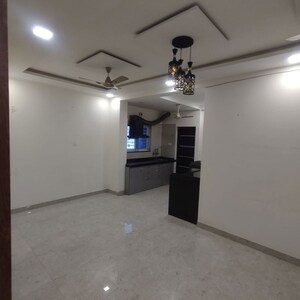 Room in 2 BHK Apartment at New Manish Nagar – for Rent