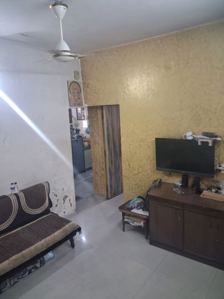 Living Room, jivraj park 1 Bedroom 900 Sq.Ft. Apartment In Jivraj Park Ahmedabad 10163963