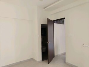 Room in 1 BHK Apartment at Vasai Road – for Rent