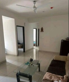 2 BHK + Study Room Apartment For Rent in Supertech The Romano