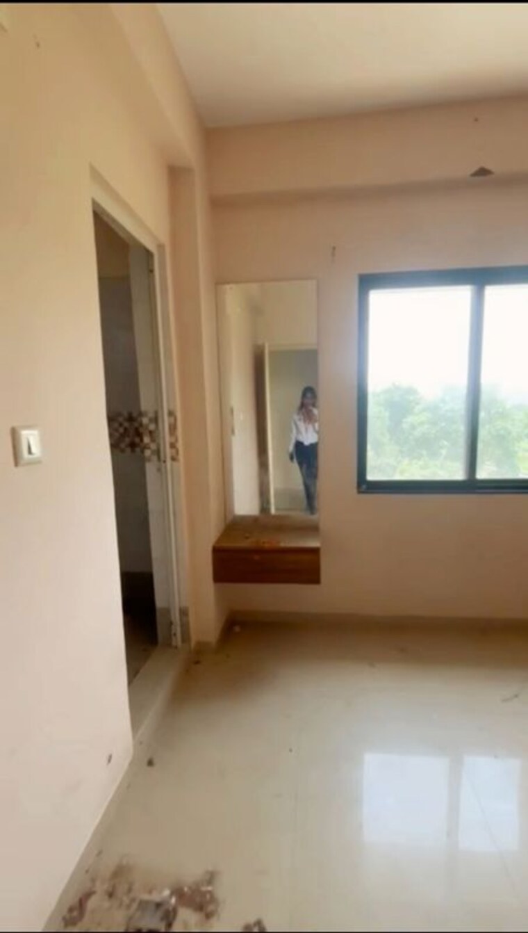 Room, chandkheda 2 Bedroom 990 Sq.Ft. Apartment In Chandkheda Ahmedabad 9639530