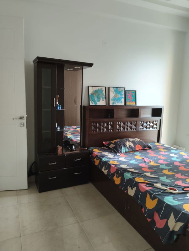 2 BHK Apartment For Rent in Antriksh Golf View