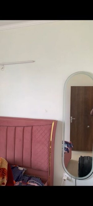 Furnished Amenities in 2.5 BHK Apartment at Amrapali Riverview, Amrapali Leisure Valley – for Rent