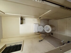 Bathroom in 1 BHK Apartment at Goregaon East – for Rent