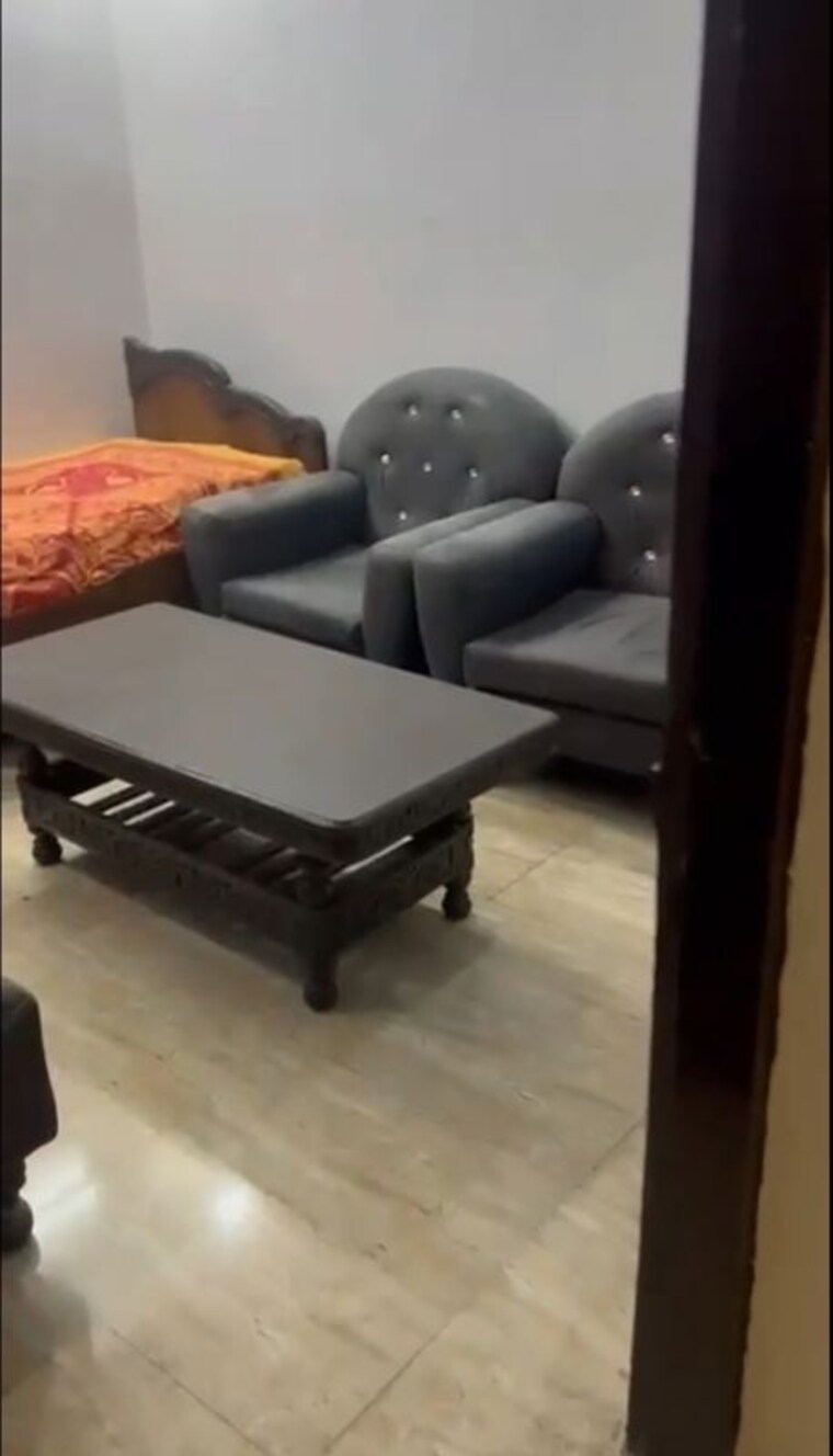 Living Room, mukherjee nagar 2 Bedroom 900 Sq.Ft. Builder Floor In Mukherjee Nagar Delhi 10164062