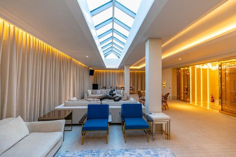 Living Room, hubtown-25-downtown 4 Bedroom 3800 Sq.Ft. Apartment In Tardeo Mumbai 10164068