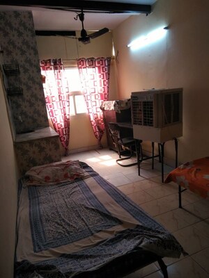 1 RK Builder Floor For Rent in Outram Lines