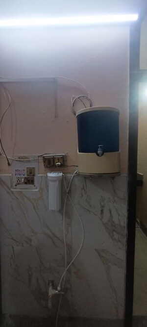 Bathroom in 2 BHK Builder Floor at Mukherjee Nagar – for Rent