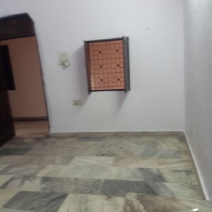 1 RK Builder Floor For Rent in Mukherjee Nagar