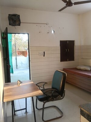 Living Room in 1 RK Builder Floor at Outram Lines – for Rent