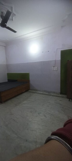 1 RK Builder Floor For Rent in Hakikat Nagar