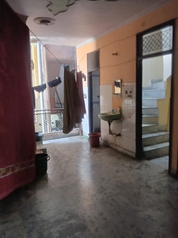 1 RkBuilder Floor For Rent in Hakikat Nagar