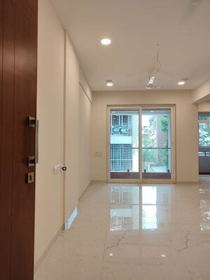 Room in 1 BHK Apartment at Vishnu Nagar – for Sale