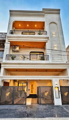 4 BHK + Pooja Room,Study Room Villa For Sale in Manyawas
