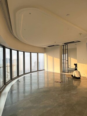 Room in 5 BHK Penthouse at Lodha World One, Worli – for Sale