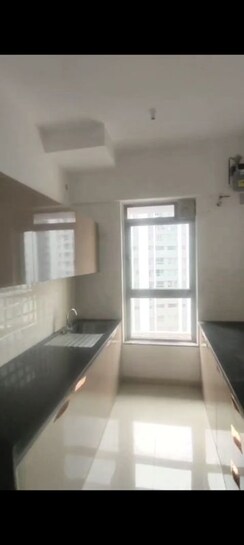 2 BHK Apartment For Rent in Kalpataru Immensa E