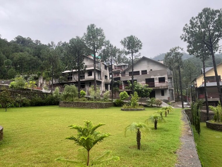 Garden, kasauli 4 Bedroom 6500 Sq.Ft. Villa In Kasauli Solan 10002863
