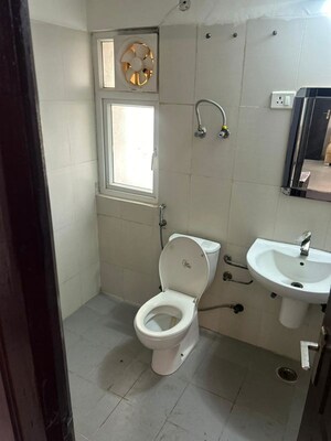 Bathroom in 3.5 BHK Apartment at Sunworld Vanalika, Sector 107 – for Sale