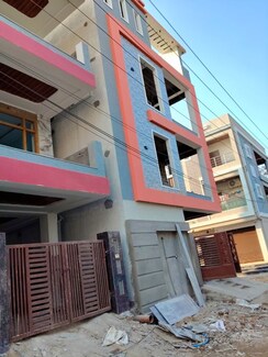 6 BHK + Pooja Room Independent House For Sale in Suraram