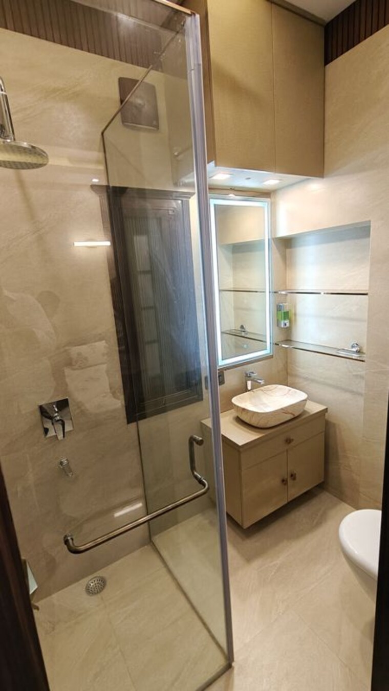 Bathroom, malviya nagar 3 Bedroom 2000 Sq.Ft. Builder Floor In Malviya Nagar Delhi 10164155
