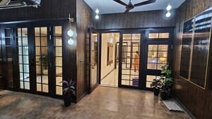 Room in 3 BHK Builder Floor at Malviya Nagar – for Sale
