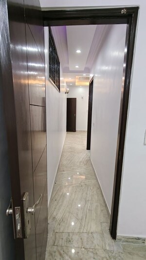 Building Lobby in 2 BHK Builder Floor at Malviya Nagar – for Sale