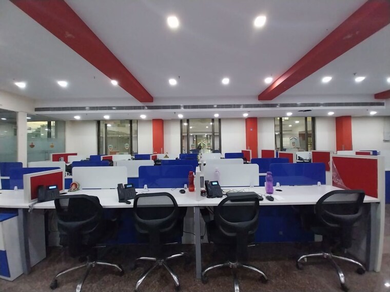 Team Area, arv-park Commercial Office Space in IT/SEZ 2450 Sq.Ft. In Sector 63 Noida 10164177