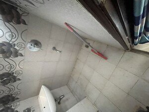 Attached Bathroom in 2 BHK Apartment at Divya Apartments Dayanand Colony, Dayanand Colony – for Rent