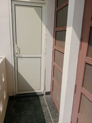 Balcony in 2 BHK Builder Floor at Sector 6 – for Rent