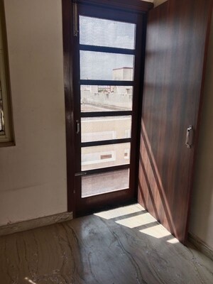 2 BHK Builder Floor For Rent in Sector 6