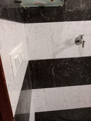  3 BHK Builder Floor at Sector 18 – for Rent