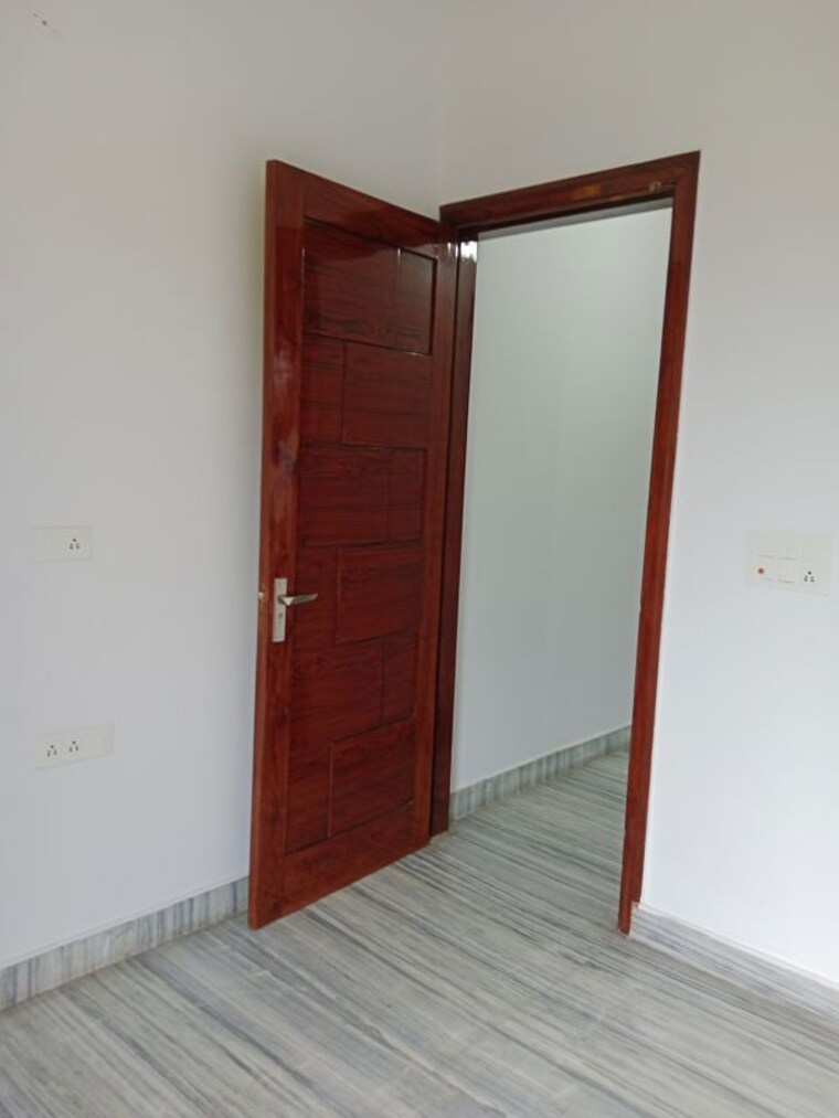 Room, sector 18 3 Bedroom 1871 Sq.Ft. Builder Floor In Sector 18 Panipat 10164188