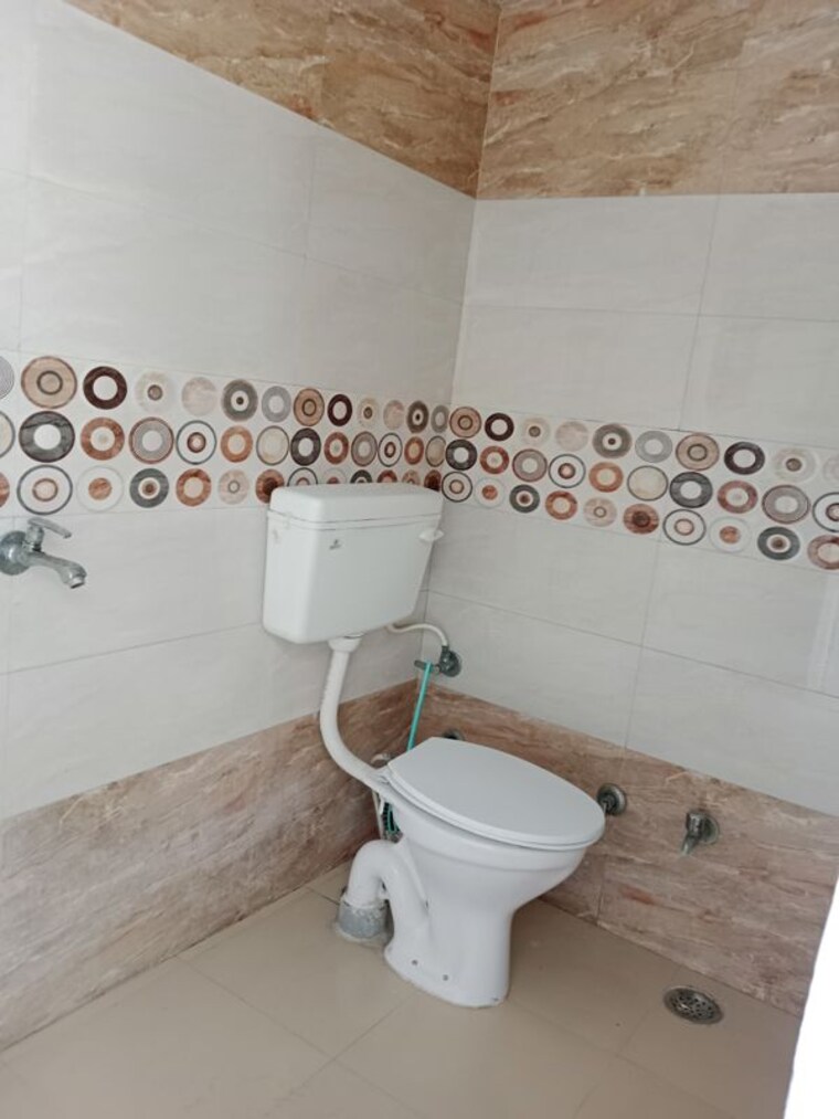 Bathroom, sector 18 2 Bedroom 1321 Sq.Ft. Builder Floor In Sector 18 Panipat 10164191