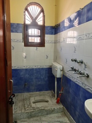 Attached Bathroom in 2 BHK Builder Floor at Sector 18 – for Rent