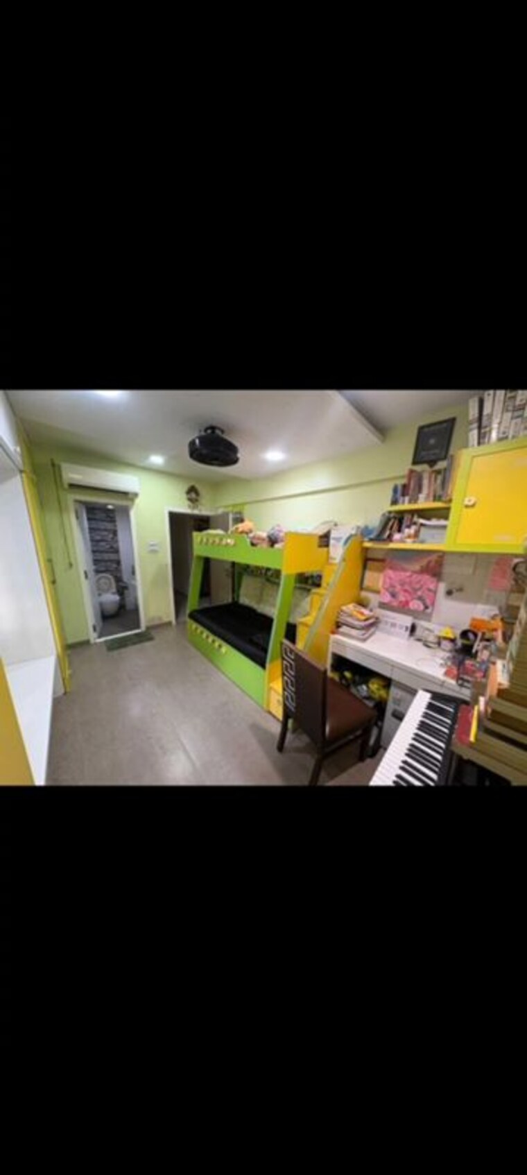 Master Bedroom, prime-beach 3 Bedroom 1270 Sq.Ft. Apartment In Juhu Mumbai 10164193