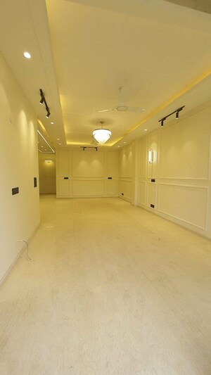 5 BHK Builder Floor For Sale in Malviya Nagar