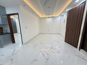 Master Bedroom in 3 BHK Builder Floor at Dwarka Mor – for Rent