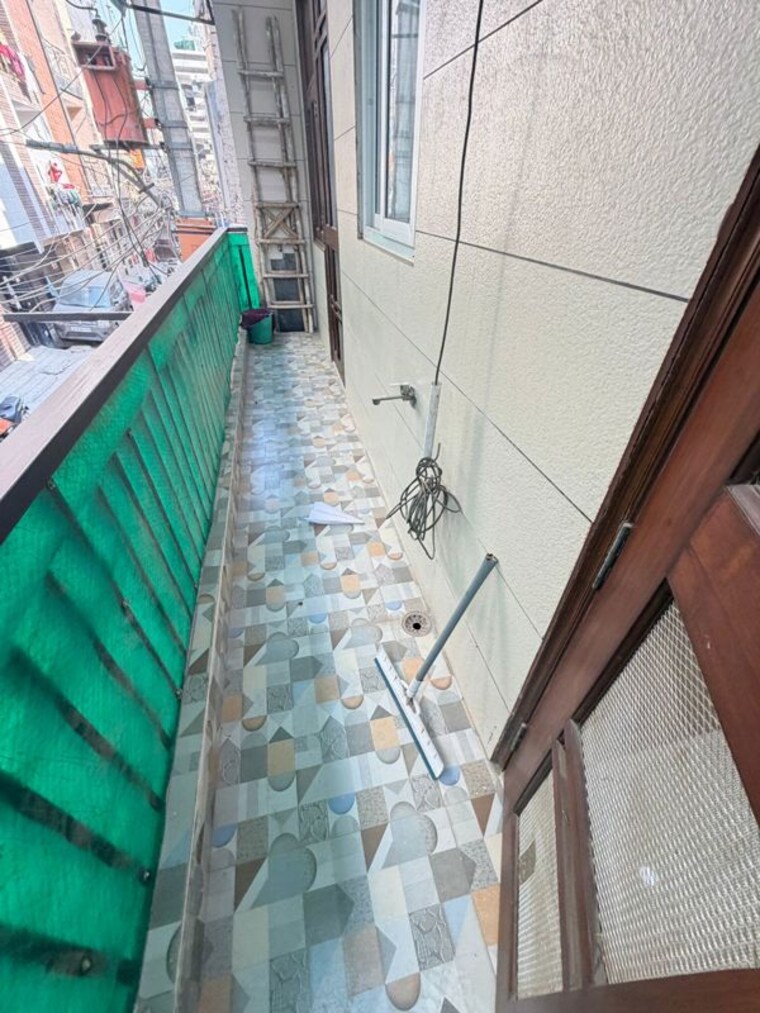 Balcony, dwarka mor 3 Bedroom 950 Sq.Ft. Builder Floor In Dwarka Mor Delhi 10164207