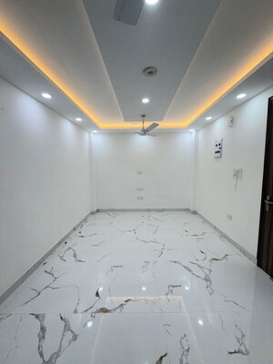 Kitchen in 3 BHK Builder Floor at Dwarka Mor – for Rent