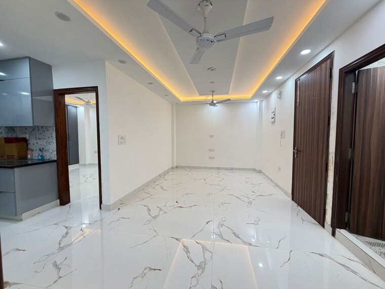 Kitchen, dwarka mor 3 Bedroom 950 Sq.Ft. Builder Floor In Dwarka Mor Delhi 10164207