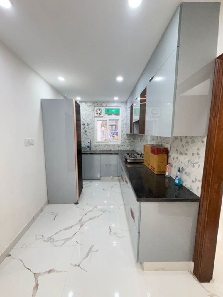 Kitchen, dwarka mor 3 Bedroom 950 Sq.Ft. Builder Floor In Dwarka Mor Delhi 10164207