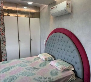 Bedroom in 3 BHK Apartment at Hazratganj – for Rent