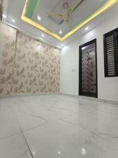 3 BHK + Pooja Room,Servant Room,Study Room,Extra Room Builder Floor For Rent in Nawada