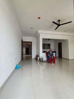2 BHK + Extra Room Builder Floor For Rent in Rawat Madhuli